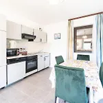 Gorgeous In With Wifi Appartement *