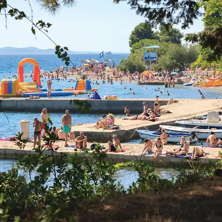 Апартаменты 1 Bedroom Cozy In