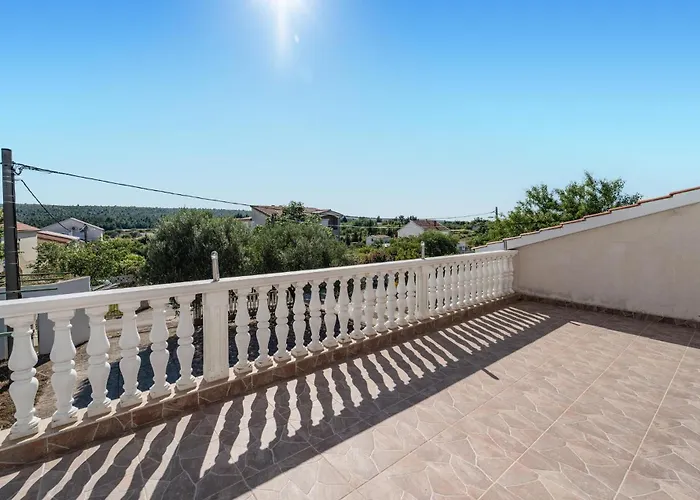 1 Bedroom Cozy In * Krusevo (Zadar)